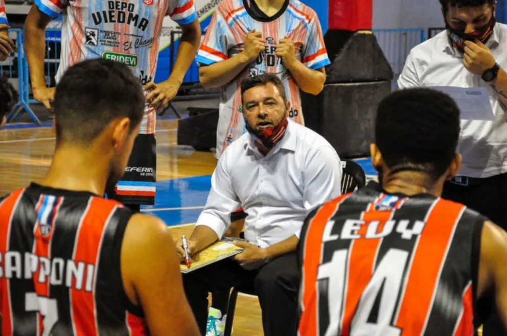 Covid: Deportivo Viedma zafó de Rocamora y Del Progreso