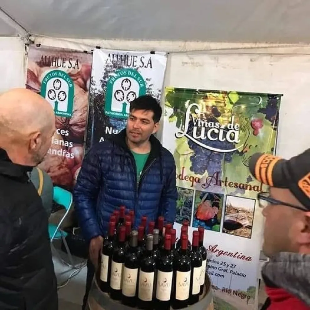 Viedma y Guardia Mitre celebran el Día del Malbec con bodegas propias