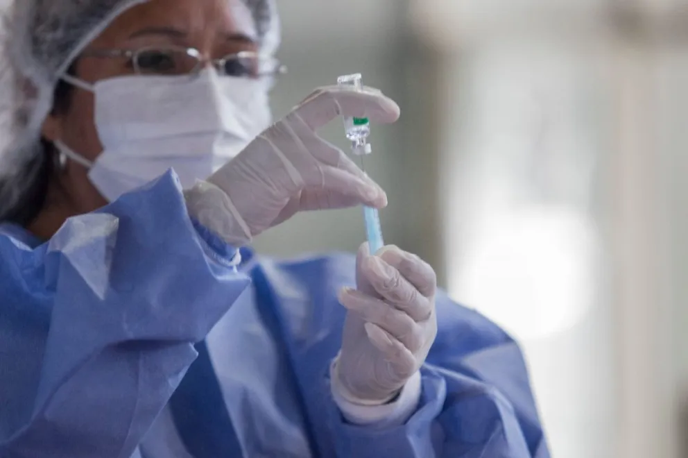 Llegan a Río Negro 13.100 dosis de vacunas AstraZeneca