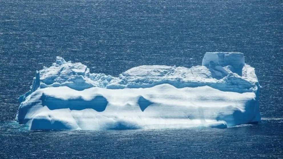 Alerta ambiental: se derritió uno de los icebergs más grandes del mundo