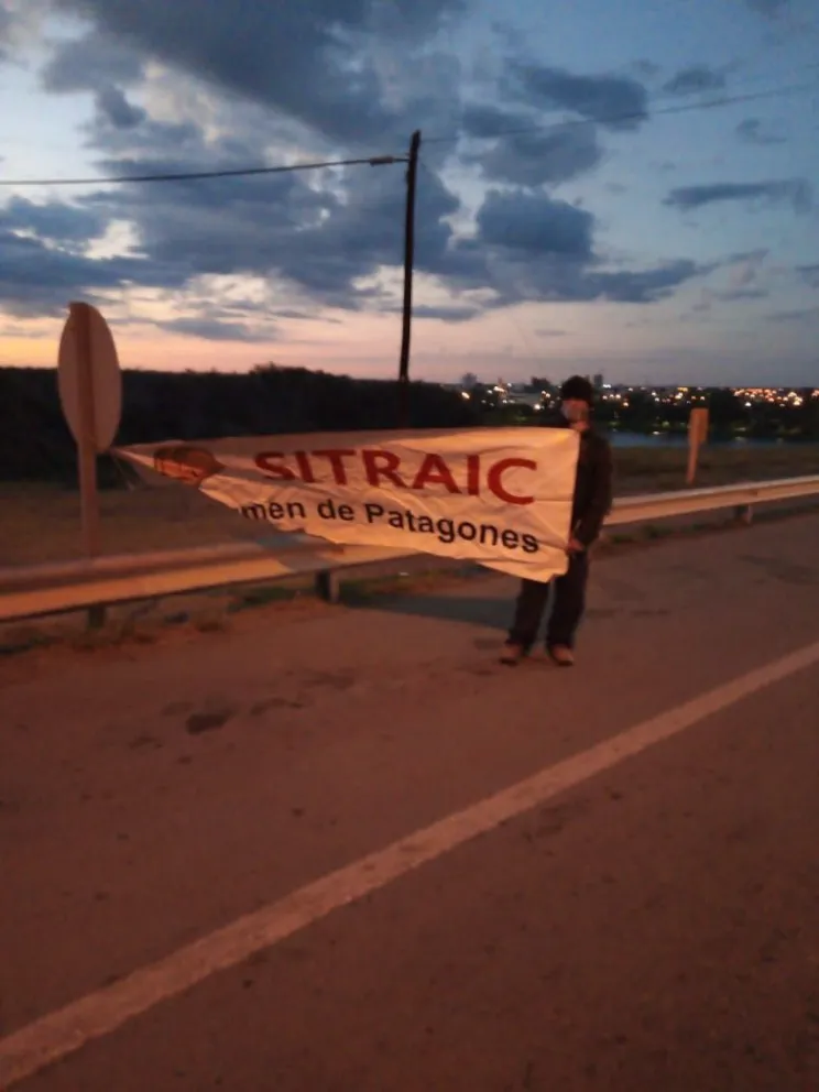 Luego de casi 15 horas de protesta, se levantó el corte de tránsito en el puente