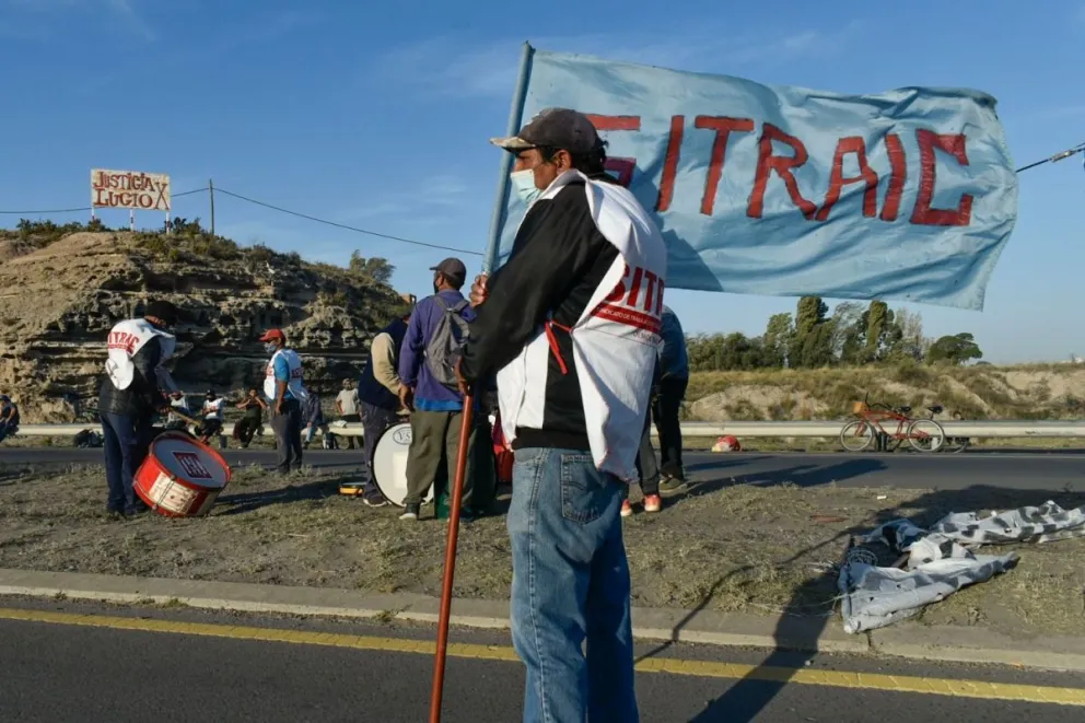 Los cortes de rutas están penados por ley, pero se hacen igual