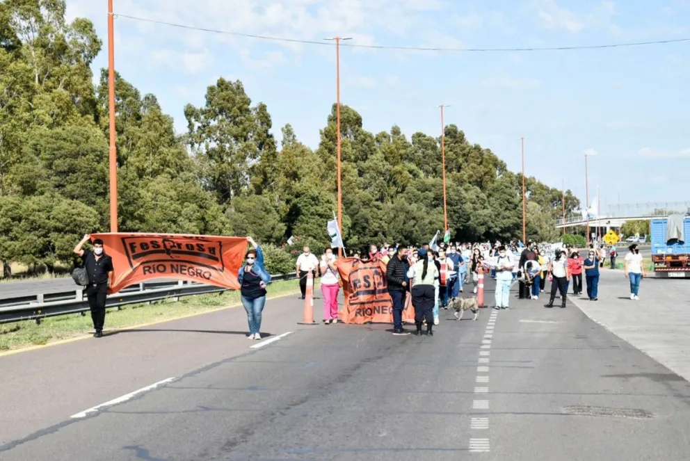 Protesta de Salud: “Es el único diálogo que entiende el gobierno”