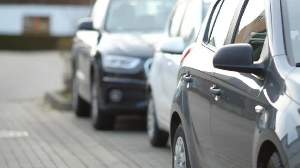 Sancionan a automotriz por ocultar información sobre cuotas excesivas