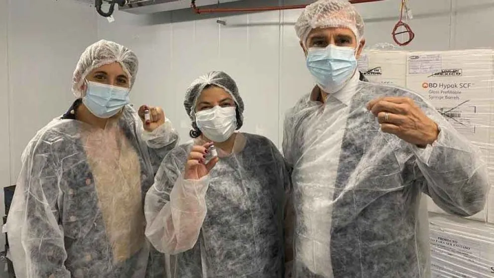 Laboratorio argentino produjo más de 21.000 dosis de la vacuna Sputnik V