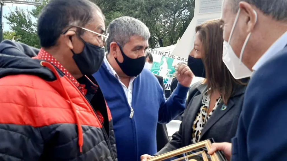 242° Aniversario: Obras benditas para reactivar la construcción en Viedma