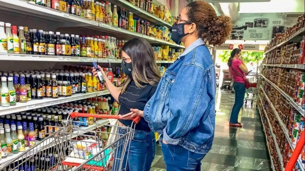 En marzo, una familia necesitó $60.874 para no caer en la pobreza