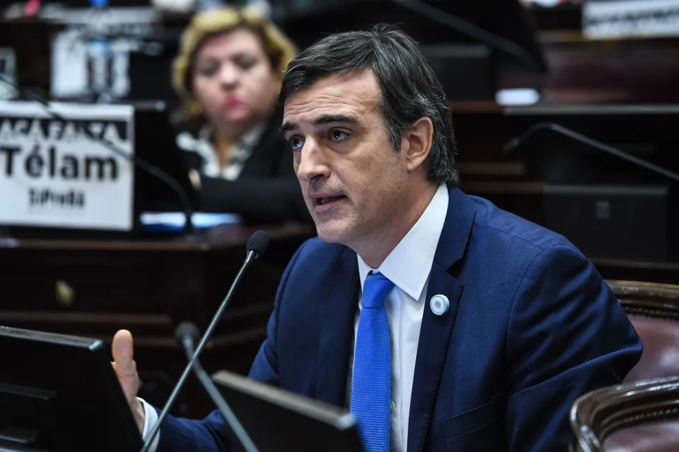 El senador, Esteban Bullrich, contó qué enfermedad padece