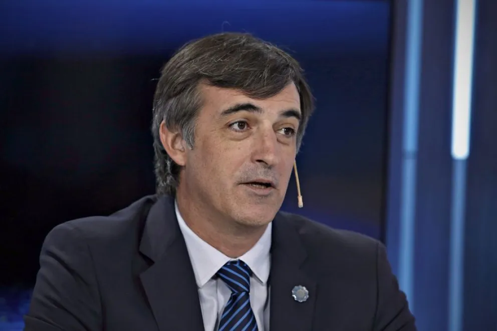 ELA, la enfermedad que padece Esteban Bullrich: ¿Qué es y cómo se trata?