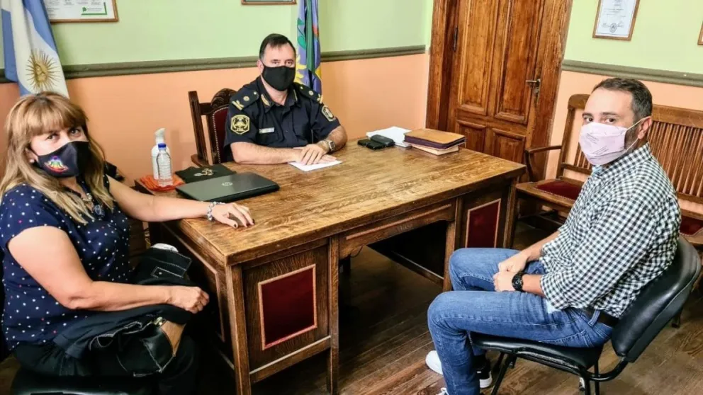 Preocupados por los hechos delictivos, se reunieron con el Comisario Martin