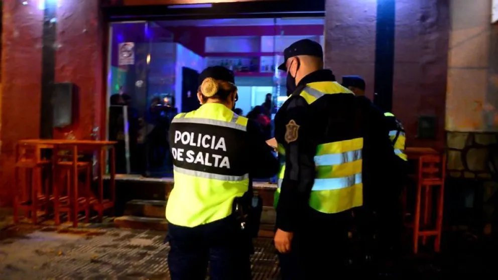 Rescatan a 5 argentinas y un bebé secuestrados en Bolivia por trata de personas