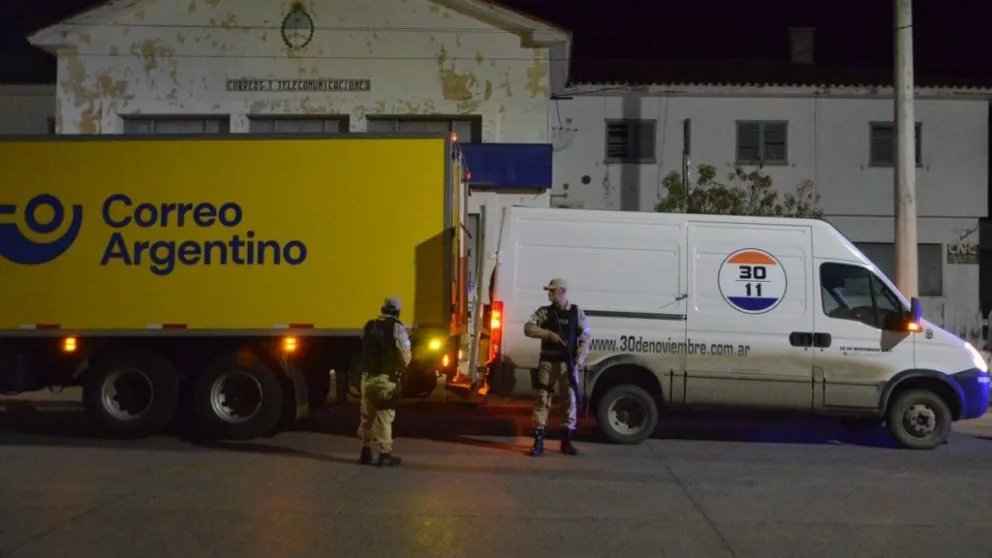 Desembarcan 10.800 vacunas más en Río Negro