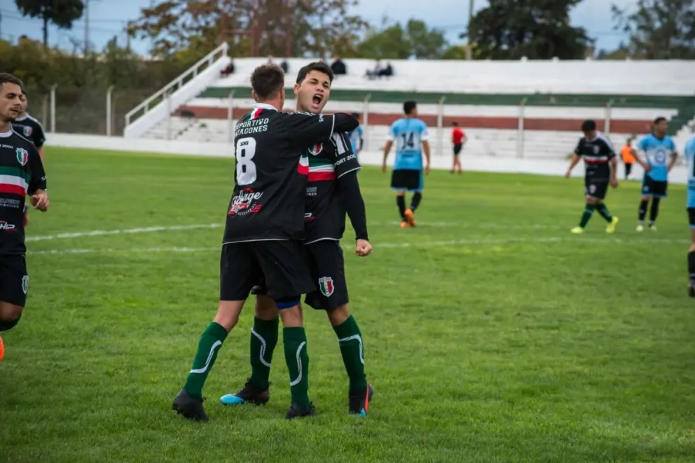 Deportivo Patagones ganó el clásico maragato y también es líder