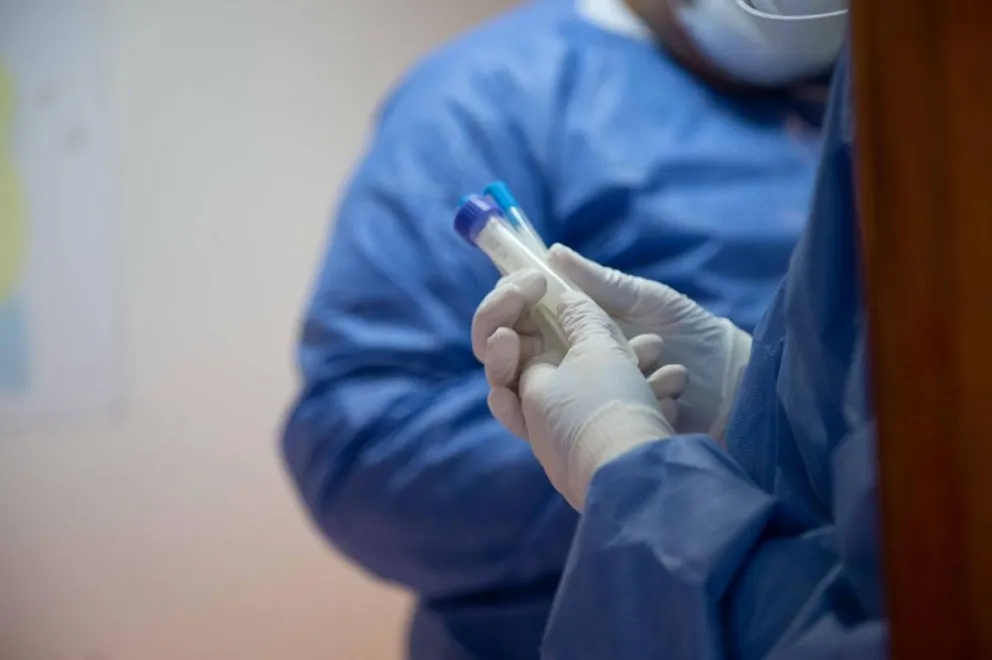 280 nuevos contagios y 5 muertes en Río Negro