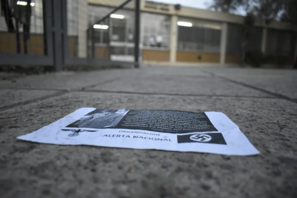 Organismos nacionales adelantan una denuncia penal por los panfletos con frases nazis