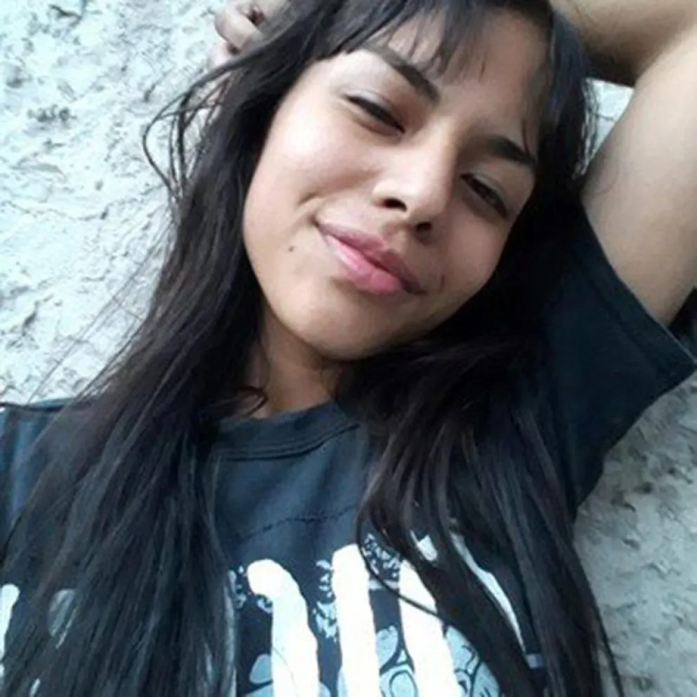 Piden perpetua para el joven que estranguló a su novia de 15 años porque lo dejó