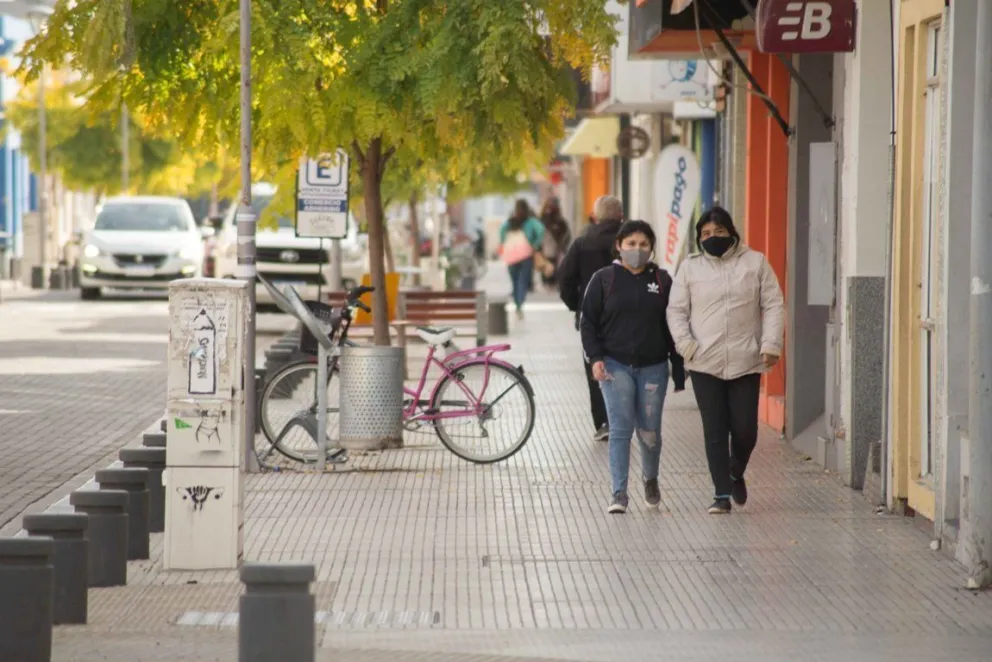 Con fileteado porteño, intervendrán la señalización urbana de calle Buenos Aires
