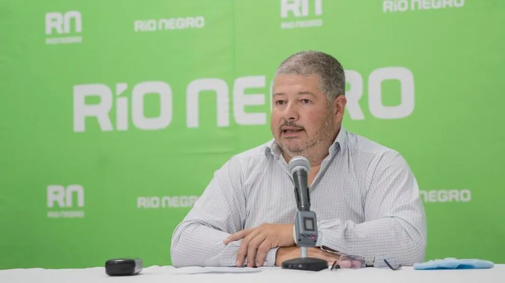 Ministro Vaisberg: no habrá problemas con el pago del medio aguinaldo