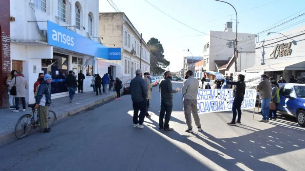 Jubilados policiales volverán a la Anses si no pagan sentencias judiciales
