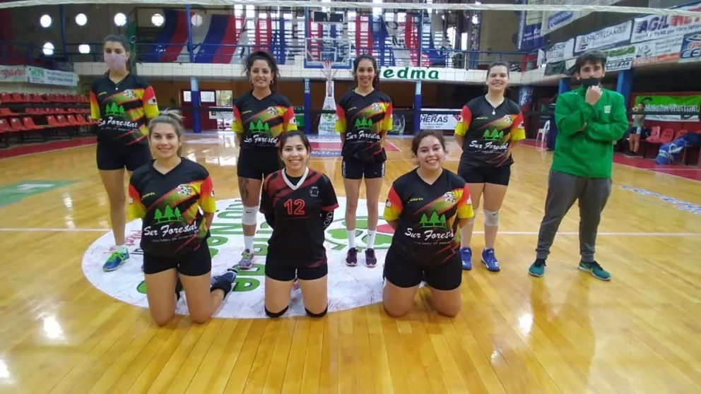 “Fue hermoso volver a jugar, volver a sentir el voley”