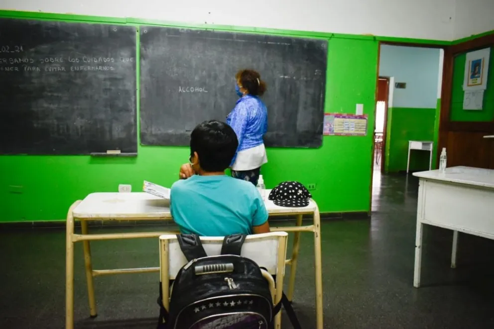 Los docentes insisten con su pedido de suspensión de clases presenciales
