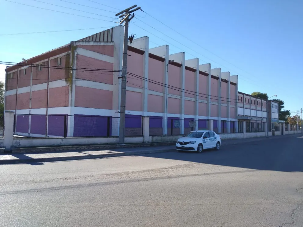 Preceptor denunciado por abuso le pidió plata a la escuela que lo expulsó