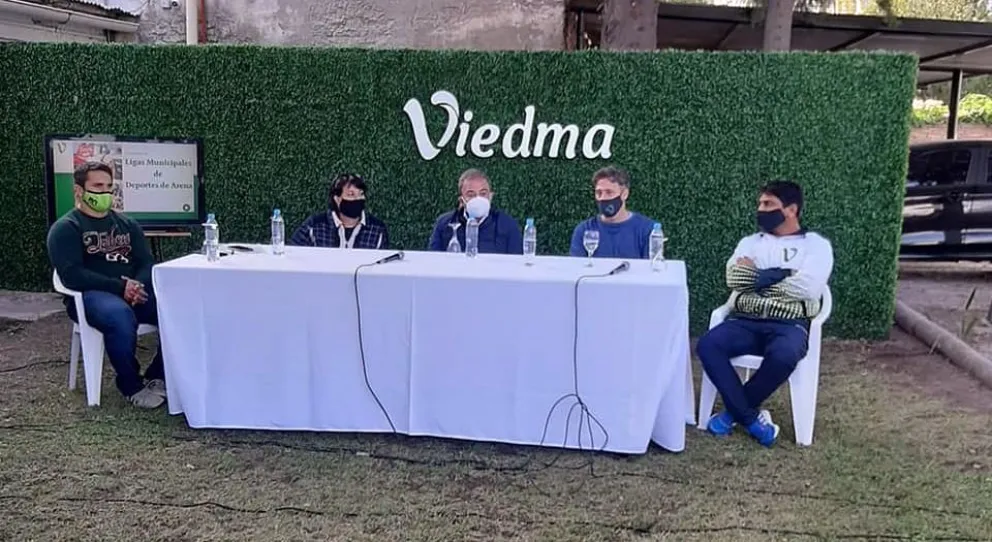 "Vamos a trabajar para que Viedma sea la Capital de los Deportes de Arena”