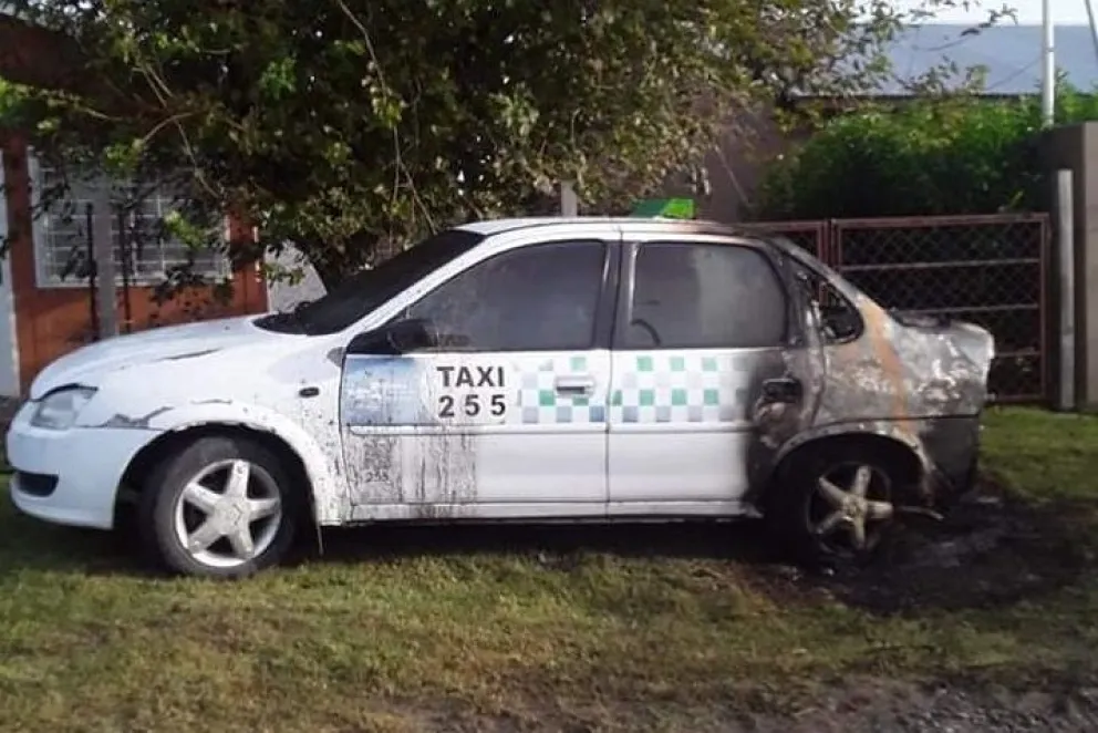 Se incendió un taxi en La Boca