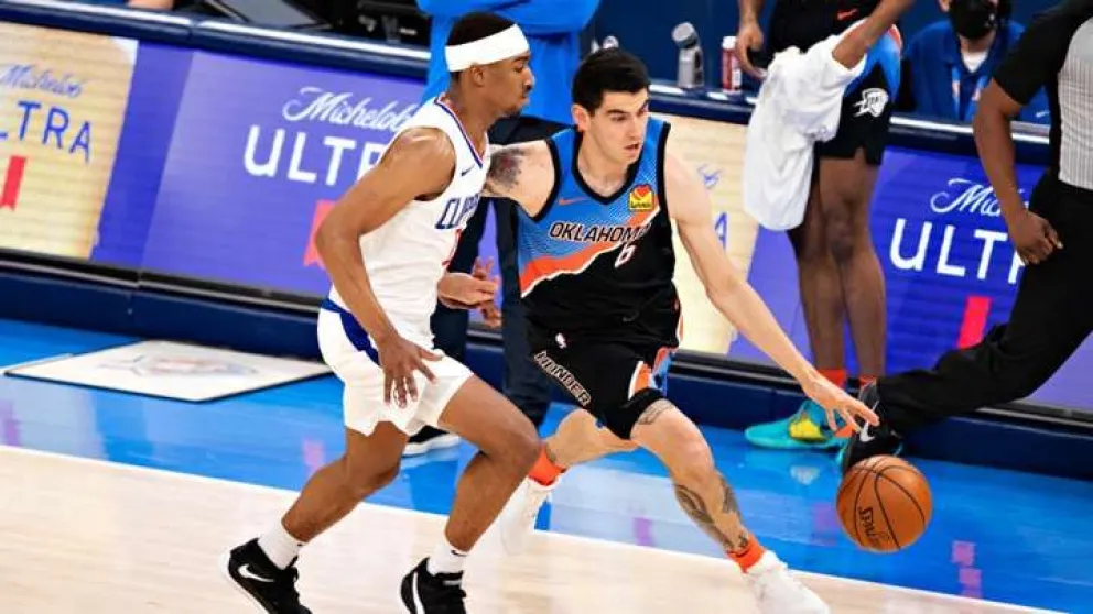 Primer triunfo para Gabriel Deck en la NBA