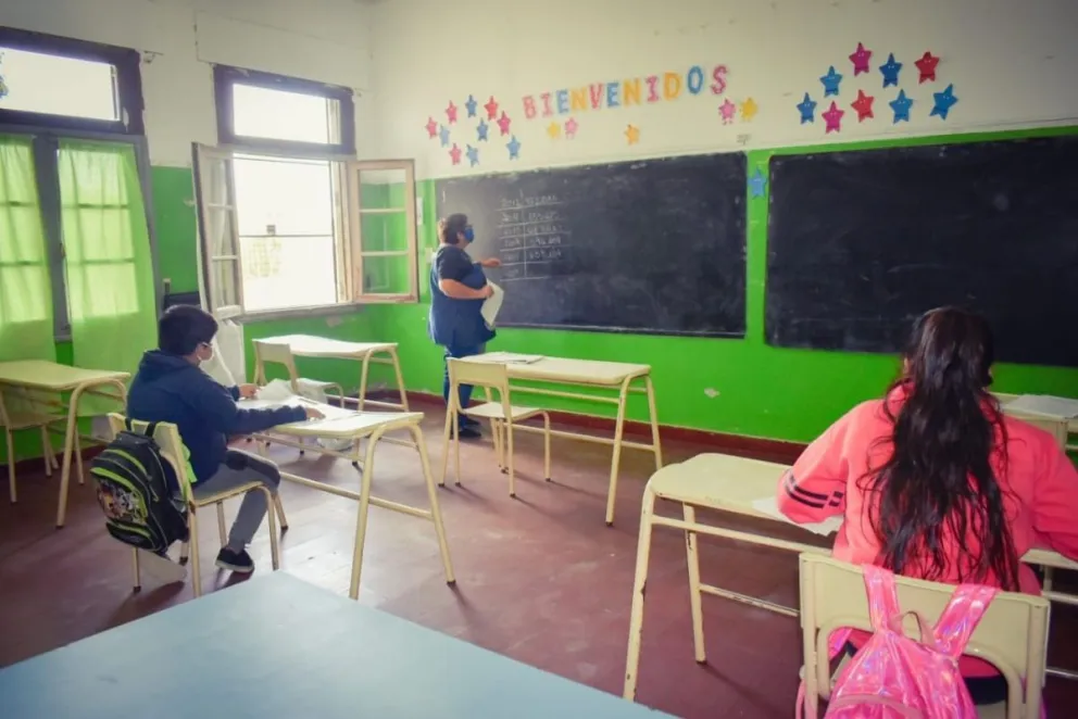 Retroceso a Fase 3: Udocba reiteró pedido de suspensión de clases presenciales