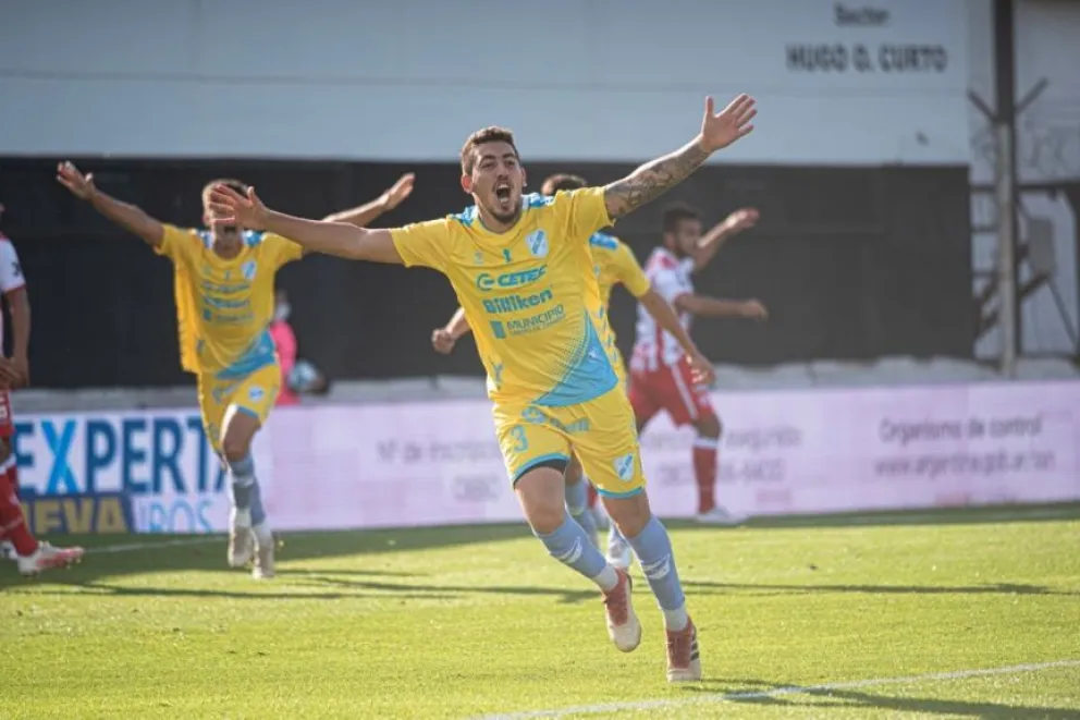 Copa Argentina: José Vivanco convirtió para Temperley, que avanzó a octavos