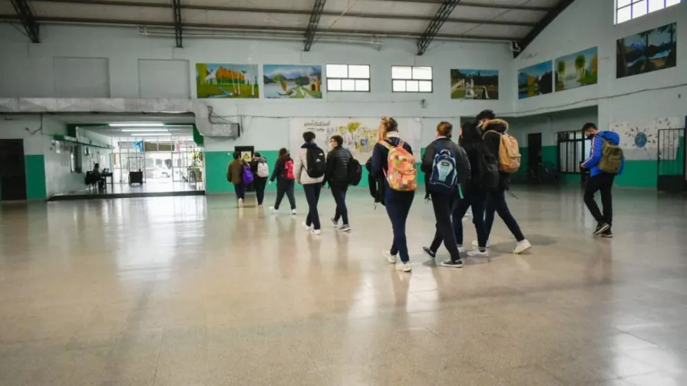 El polémico "paro" de la Unter tuvo un acatamiento dispar en Viedma