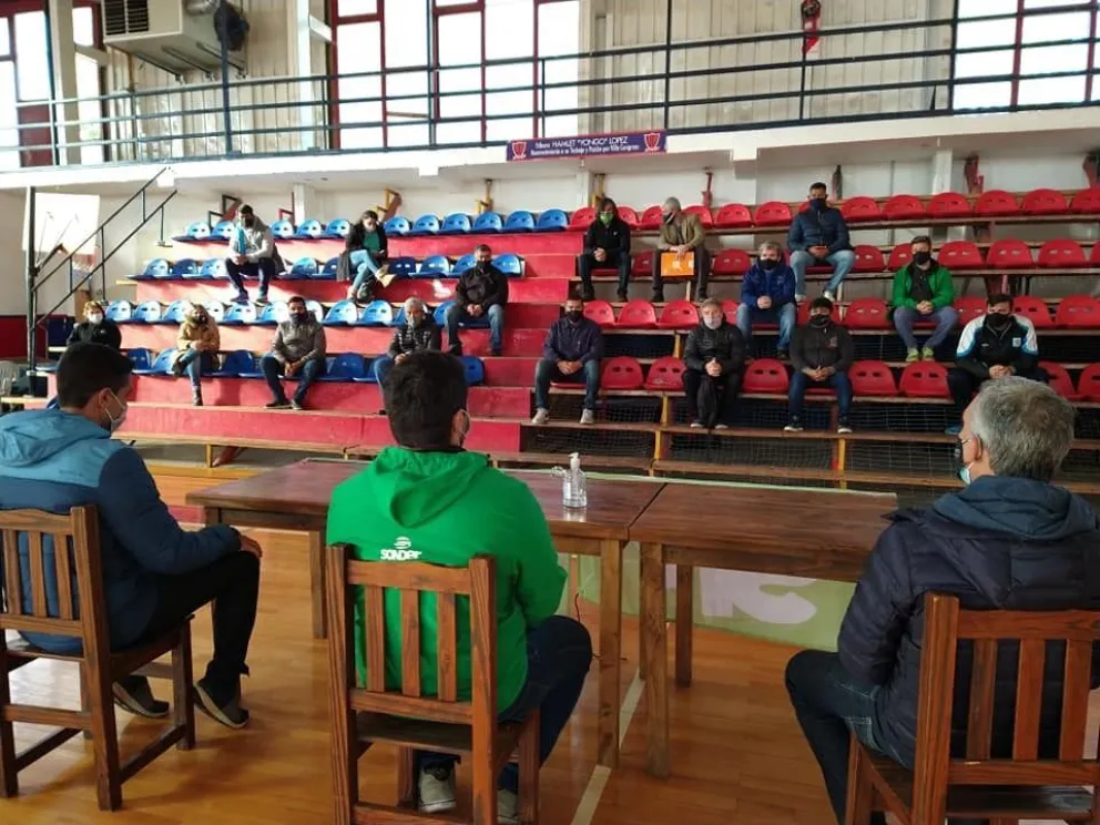 Encuentro en Viedma: Río Negro Deporte continúa reforzando los protocolos