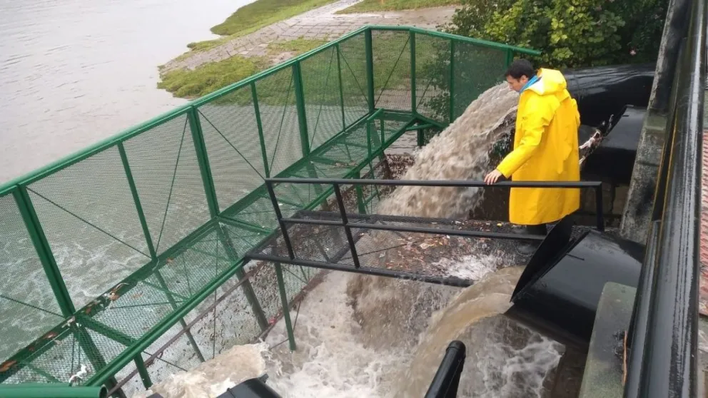Pocos anegamientos y mucho barro, las consecuencias de la lluvia