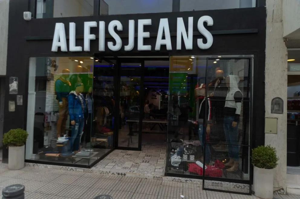 Comerciantes en rebeldía: abrieron sus puertas a pesar de no tener autorización
