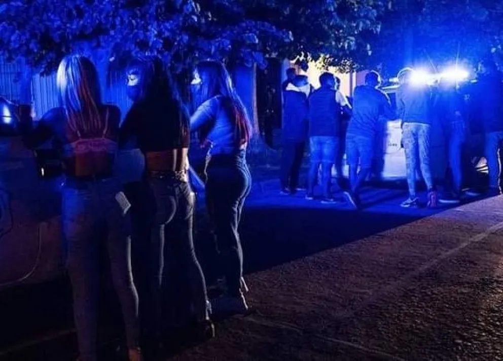 Policías les pincharon los globos a cinco fiestas clandestinas
