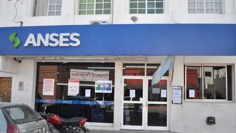 Presencial y virtual, la modalidad en la Anses y Defensoría del Pueblo