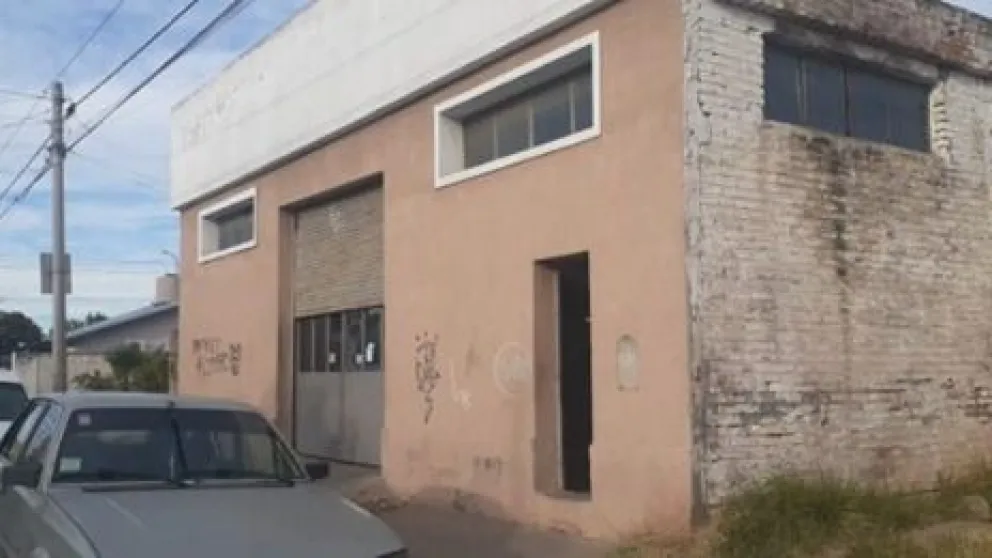 Cómo hicieron los delincuentes para llevarse las herramientas del taller Linares