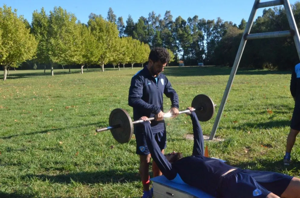 Dividido en grupos, Sol de Mayo retomó los entrenamientos