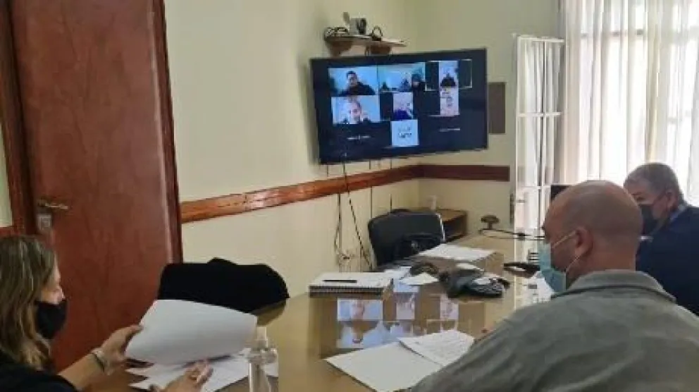 Explican a empresarios cómo pueden amortiguar el impacto de la segunda ola
