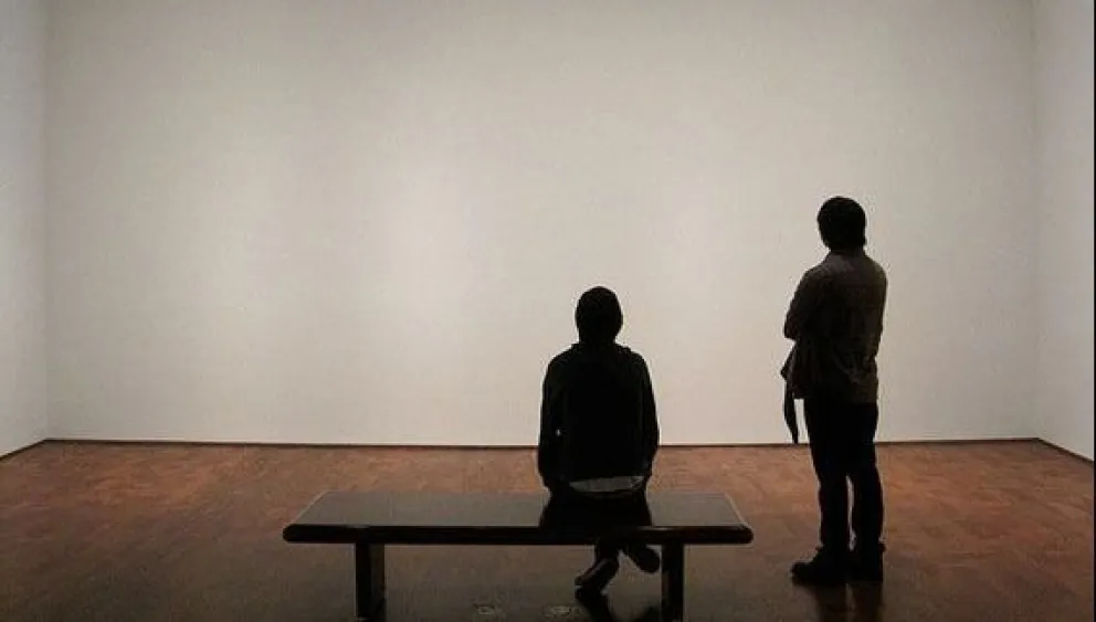 Increíble: un artista italiano vendió una estatua invisible en 18.300 dólares