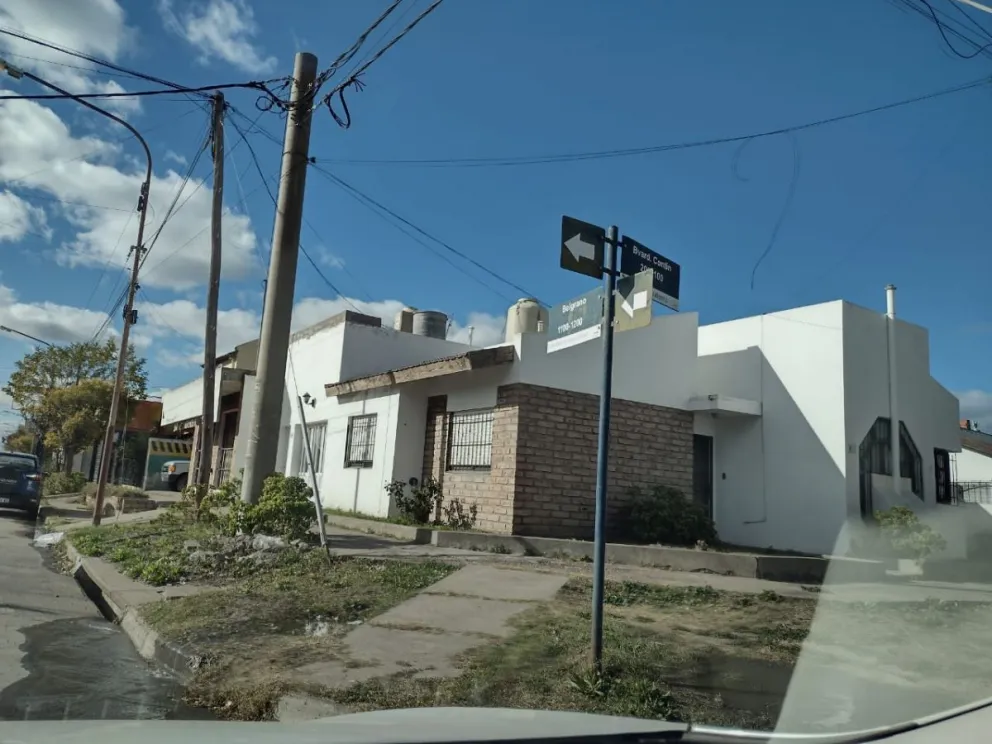 Video: Agua que no has de beber derramada en las calles