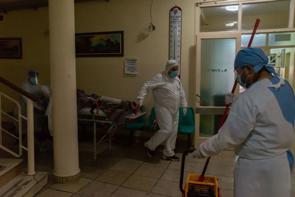 Las mucamas del hospital Pedro Ecay también reclaman una mejora salarial