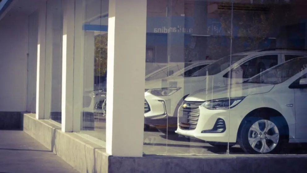¿Por qué treparon al rascacielos las cuotas de los planes de auto-ahorro?