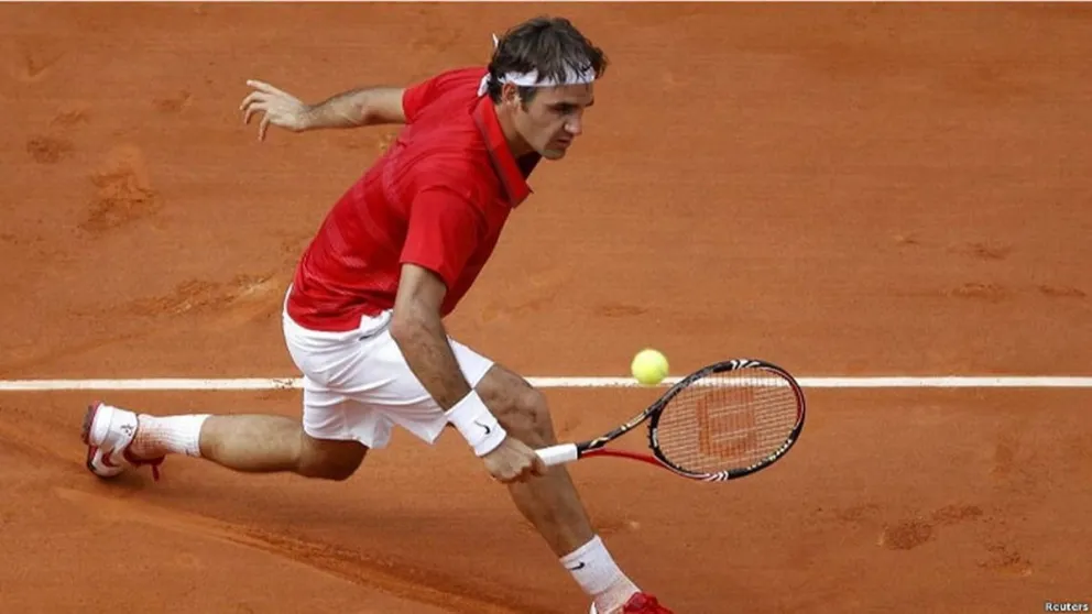 Roland Garros: Roger Federer se bajó de los octavos de final