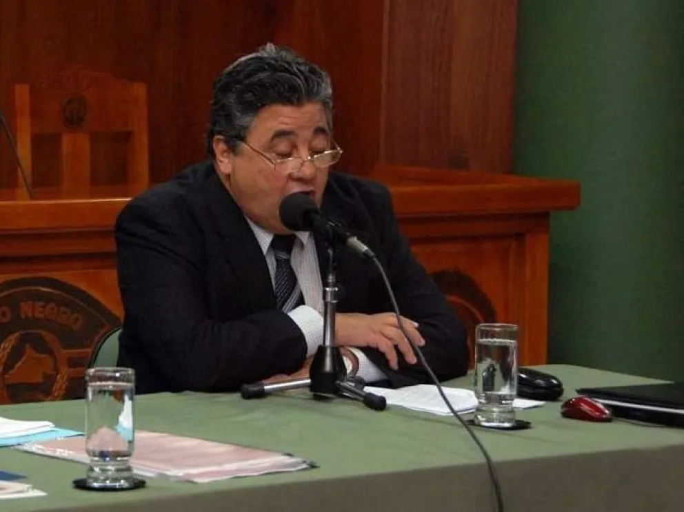 Observan un "sobresueldo", y piden a ex diputado que devuelva fondos