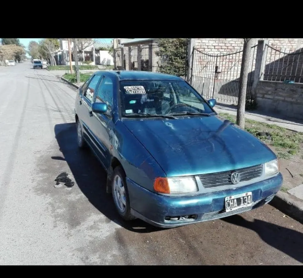 Viedma: Un falso comprador salió a dar una vuelta en un auto y no volvió nunca más