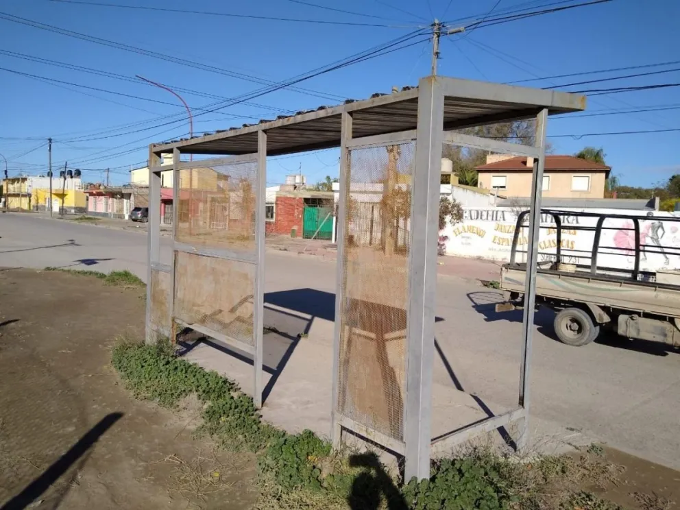 Insólito robo: se llevaron una chapa de una garita