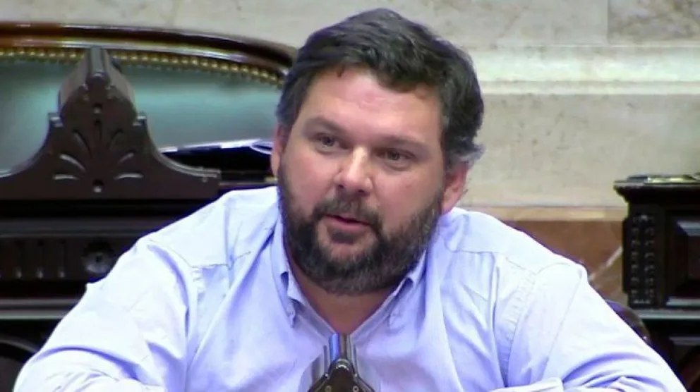 Diputado nacional denunciado por maltratar a una empleada policial en El Bolsón