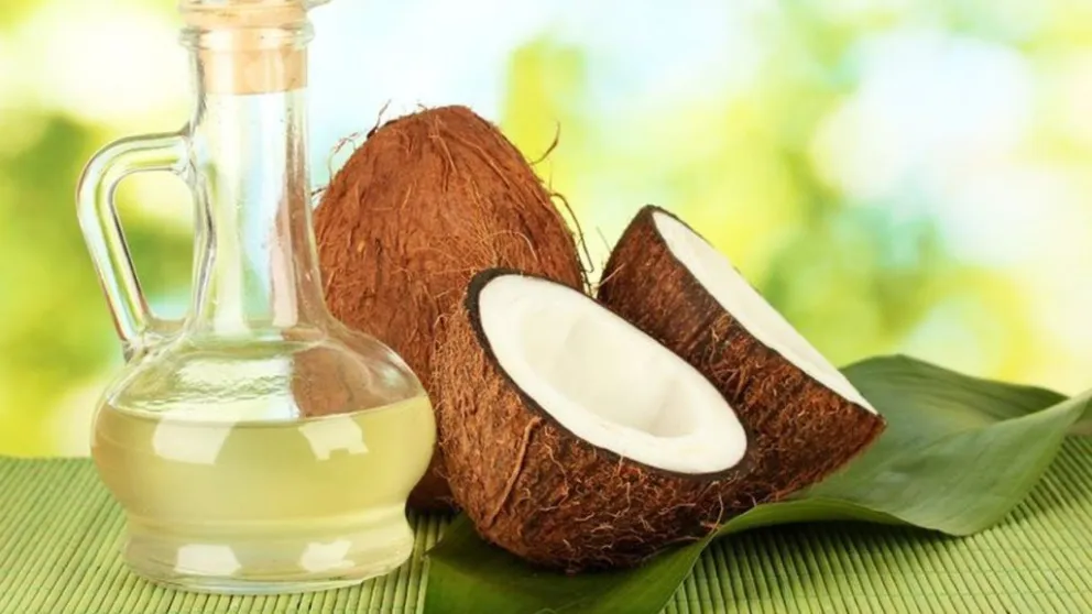 Por qué se recomienda tanto el aceite de coco para la piel